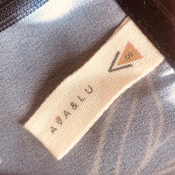 AVA & LU Vibrant Multicolor Floral Print Black Background Knee Length Dress Sz S - Picture 4 of 6